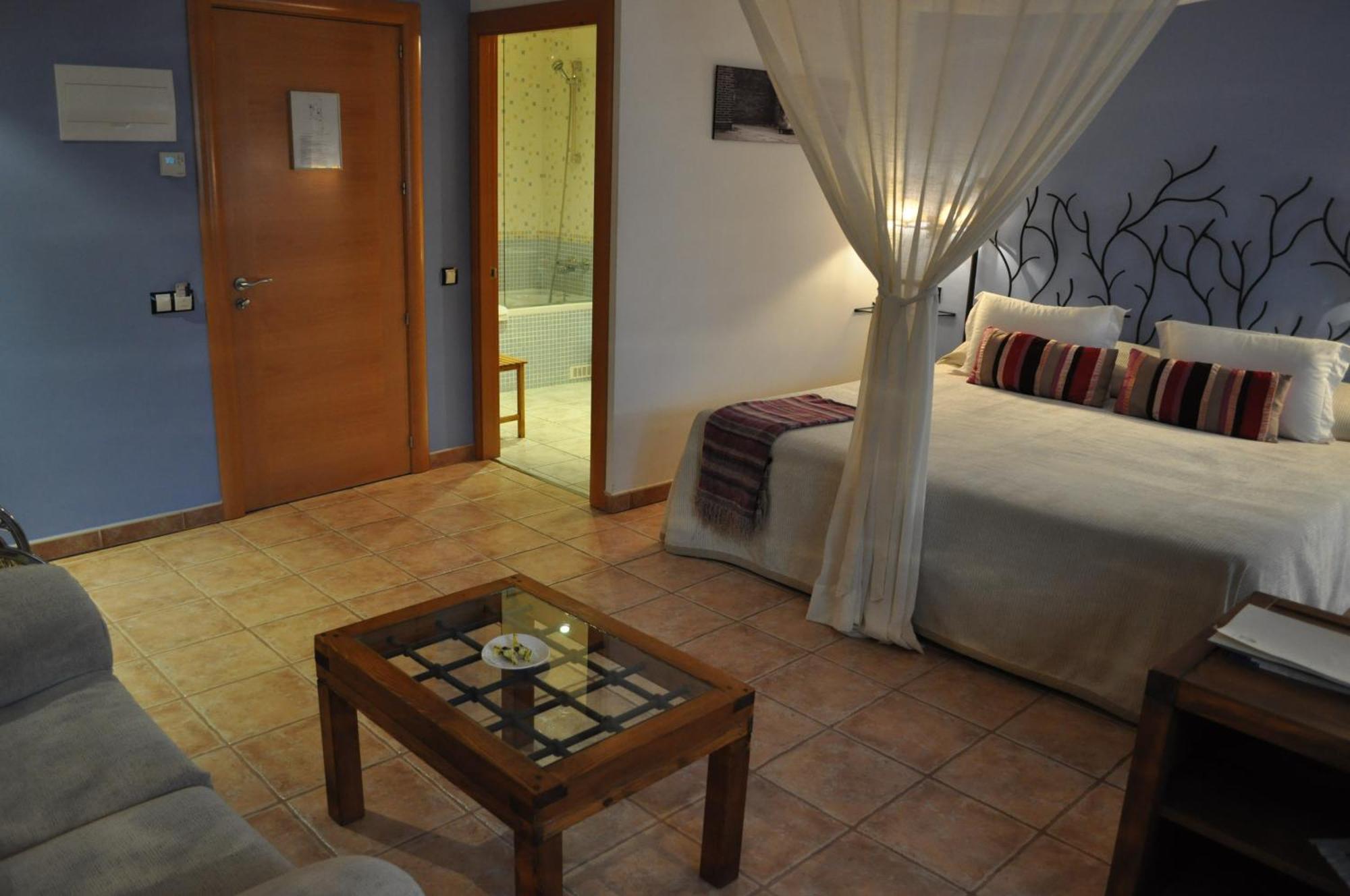 La Alqueria Hotel Ráfales Buitenkant foto