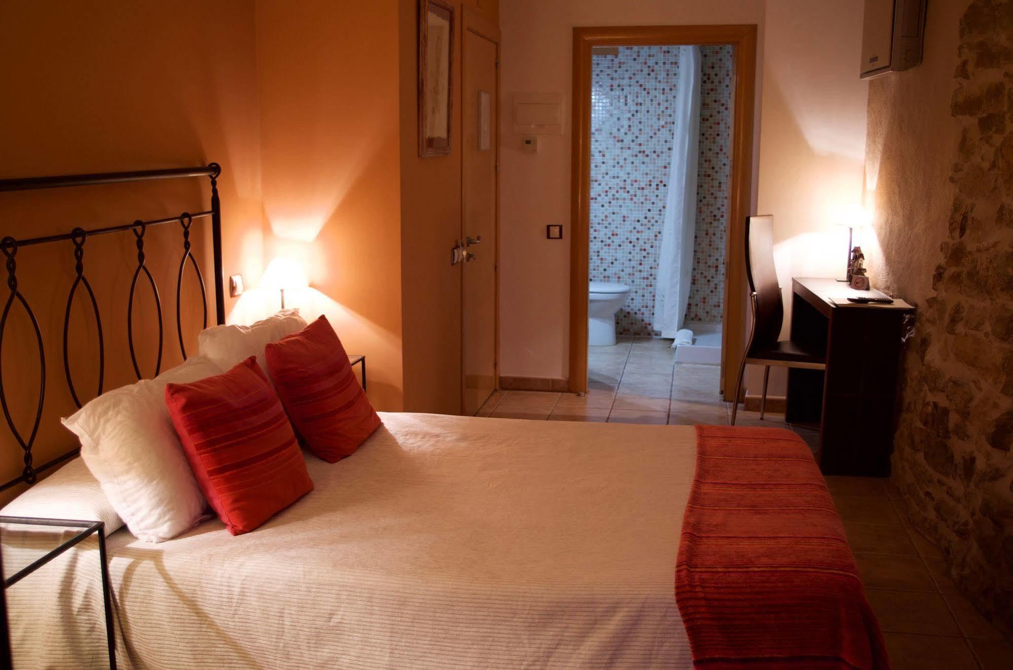 La Alqueria Hotel Ráfales Buitenkant foto